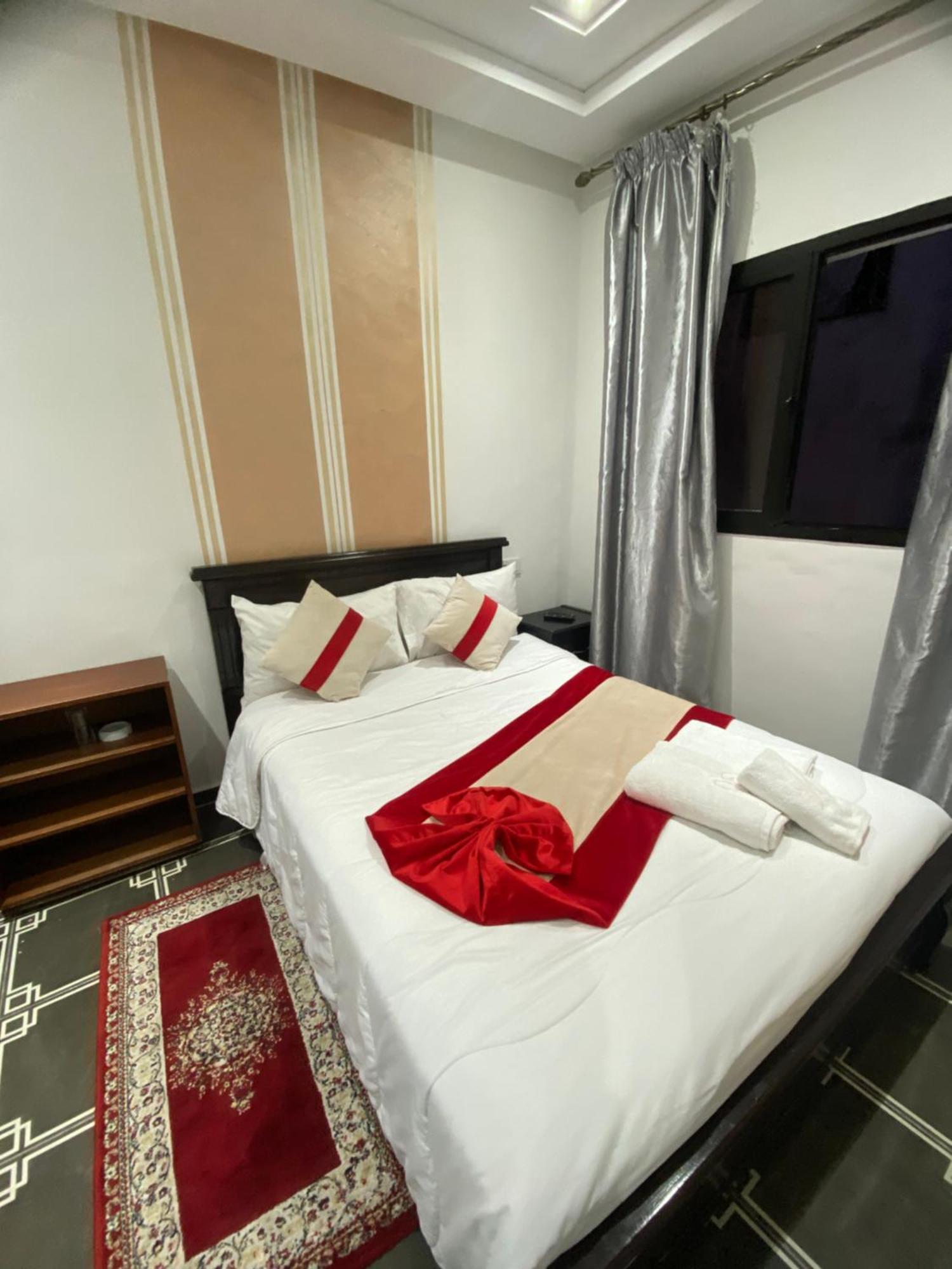 Hotel Biarritz Tanca Dış mekan fotoğraf